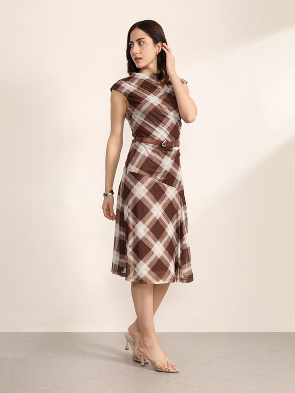 Kazo Manor Midi Dress with Belt - Image 3